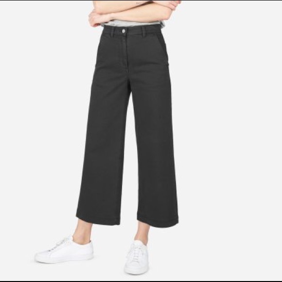 Everlane Pants - Everlane Black Wide Leg Crop Pants size 2